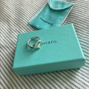 Tiffany & Co. Elsa Peretti Full Heart Ring, size 5